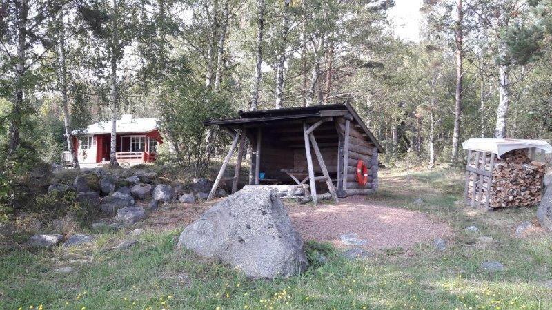 Mellangards Stugor - Foersta Stugan Föglö Buitenkant foto